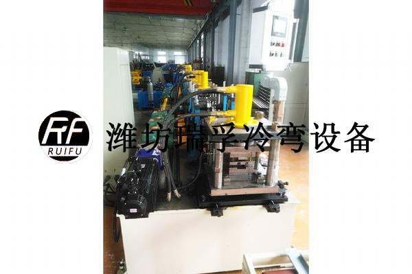 雞舍型材設備