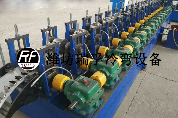 光熱發電型材設備
