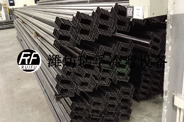 C型鋼成型設備
