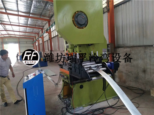 抗震支架成型設備