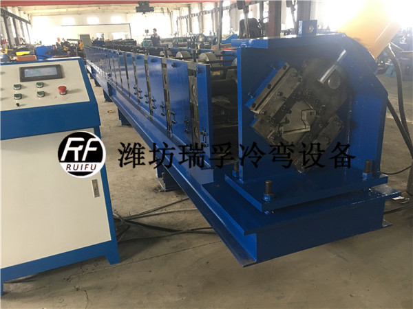 快拼箱房成型設備