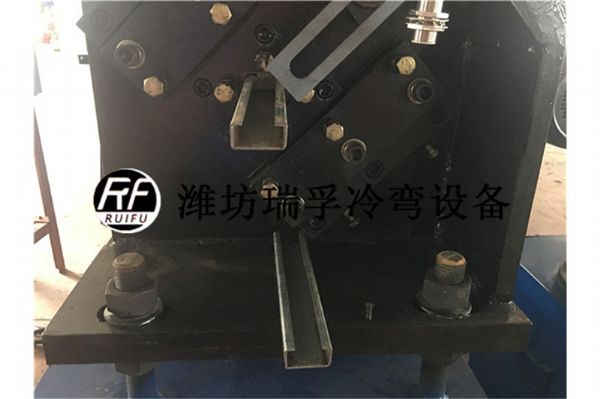 C型橫擔設備-40X20