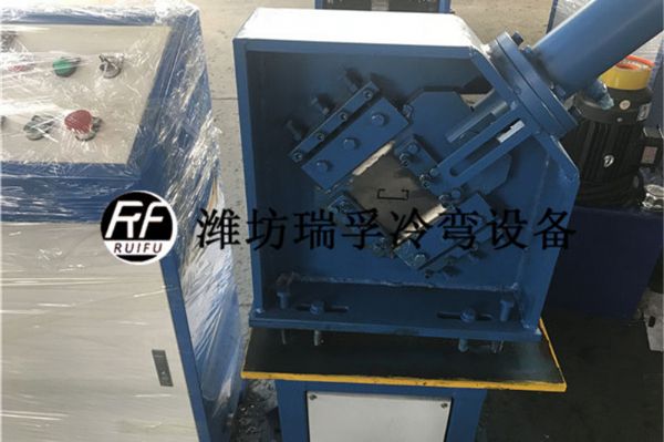 C型橫擔設備-50X15