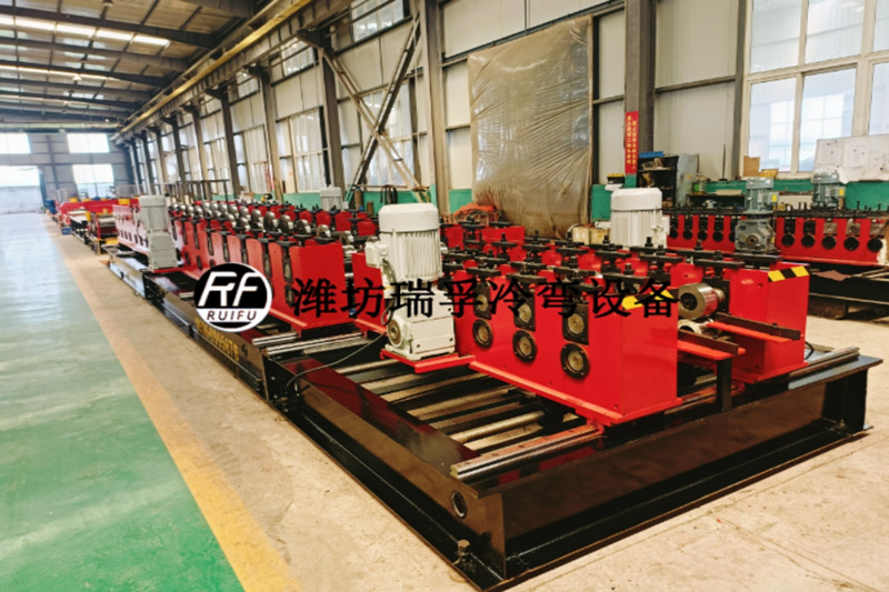 槽式電纜橋架成型設備